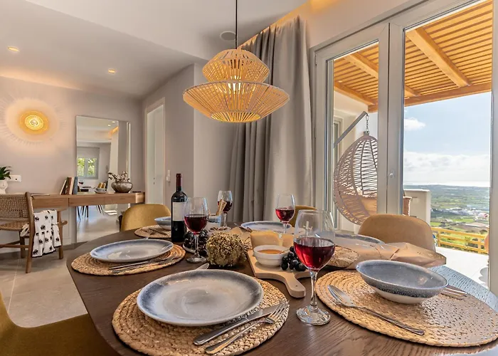 Eartha Horizon Naxos